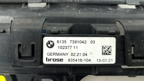 Foot-operated trunk opening sensor assembly for BMW X7 G07 19-22 with bracket