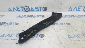 Right radiator bracket for Jeep Compass 23-25 2.0T is dented.