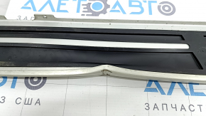 Right side step sill trim for BMW X7 G07 19-25, black with chrome, dented