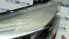Right front headlight assembly for Ford Escape MK3 17-19, restyling, halogen, light, scratches, polishable, sand