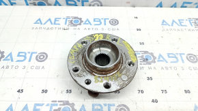 Jeep Compass 23-25 AWD rear left wheel hub, rusty