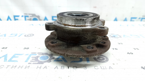 Jeep Compass 23-25 AWD rear left wheel hub, rusty