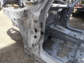 Front left quarter panel of BMW X7 G07 19-24 on the body, white, dented