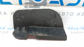 The rear right mudguard of the Hyundai Ioniq 5 22-24 is bent and scratched.