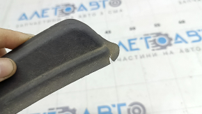 Left windshield wiper seal for Ford Escape MK3 2017-2019, seal is dry, tear, plastic on the mount has turned white