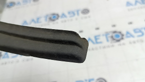 Left windshield wiper seal for Ford Escape MK3 2017-2019, seal is dry, tear, plastic on the mount has turned white