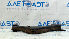 Upper rear right control arm for an Infiniti QX50 19-25 is rusty.