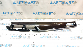 Right front panel trim for BMW 5 G30 17-20, wood grain, with backlighting, backlight defective
