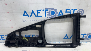 Infiniti QX50 19-25 center console trim chipped, dented