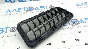 The right ventilation shield of the Hyundai Sonata 20-23 is bent.