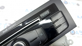 Audi Q5 8R 09-17 radio tape recorder scratches