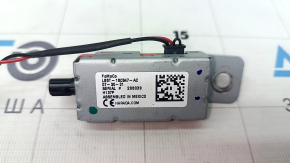 Antenna amplifier for the 2021-2023 Ford Mustang Mach-E