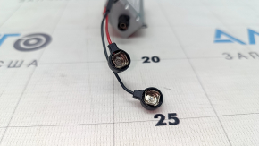Antenna amplifier for the 2021-2023 Ford Mustang Mach-E