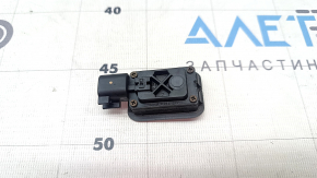 The exterior trunk release button for the 2021-23 Ford Mustang Mach-E is worn out.