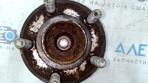 Lincoln MKZ 17-20 FWD rear right hub rusty