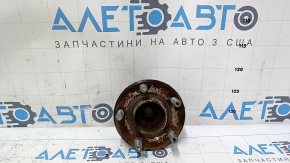 Lincoln MKZ 17-20 FWD rear left hub rusty
