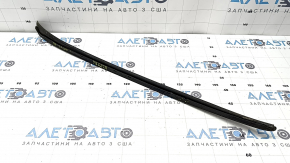 Right windshield molding for Audi Q5 8R 09-17, cracks in the mountings