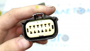 Lincoln MKZ 17-20 headlight connector, left, small, 6 pins