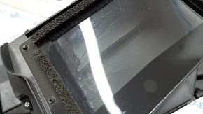 Projection of scratches on the windshield of a Honda Accord 18-20