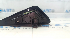 Tesla Model Y 20-25 front right fender turn signal with camera