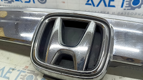 Upper center grille molding for Honda Accord 18-20 light chrome, with mounting and emblem, sand