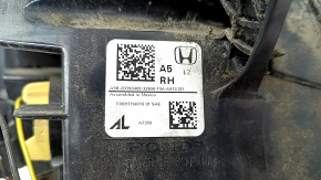 Honda Accord 18-20 hybrid right outer fender light, scratches