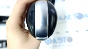 Automatic transmission knob with shifter cover for VW Jetta 19-21, black leather, scratches