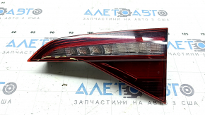 Right inner trunk lid light for VW Jetta 19-24, air vent along the edge