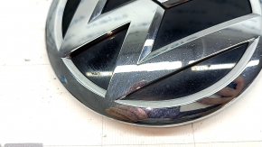 VW Jetta 19-21 Sand Grille Emblem