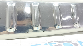 Rear bumper molding center VW Jetta 19-21 chrome, rubbed