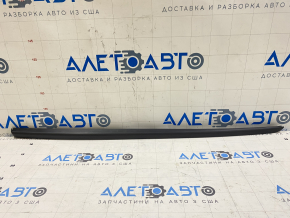 Windshield molding left Audi Q5 80A 18-24