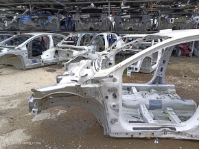 Lincoln MKZ 13-20 hybrid front left quarter panel, white UG, dents