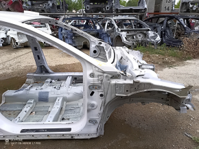 Lincoln MKZ 17-20 front right quarter panel on the body, white UG