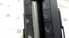 Mazda CX-30 20-23 manual climate control, scratches