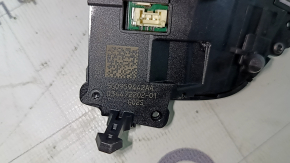 The steering wheel controls on the VW Jetta 19-23 are broken.