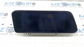 The monitor, display, and navigation system of the Mazda CX-30 20-23 are worn out and have a broken chip.