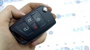 VW Jetta 20-25 4-button flip key with scratches