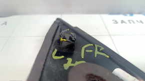 Triangle plug for the front right door of a Toyota Camry v70 18-24, structure, broken fastening