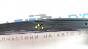 The front right door seal of a Toyota Camry v70 18-24 is torn.