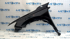 Honda CRV 23-25 front right fender, minor dent