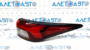 Mitsubishi Outlander 22-25 right outer fender light