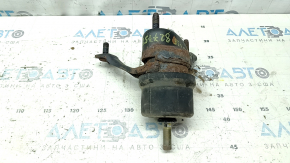 The left engine mount for a Toyota Camry V40 3.5 is rusty.