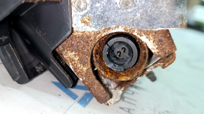 Mitsubishi Outlander 22-25 black driver's knee airbag, rusty squib, rusty housing