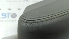 Center console armrest Toyota Camry v40 gray leather, cleanable, worn