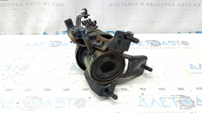 The front engine mount of a Toyota Camry v40 3.5 is rusty.