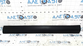 Mitsubishi Outlander 22-25 lower front right door trim, structure, scratches