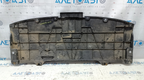 The lower front bumper trim on a Mazda CX-9 16-23 is worn.