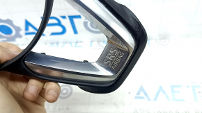 Mazda CX-9 16-23 steering wheel trim, chrome chipped, scratches on chrome