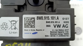 The Audi Q5 80A 21-23 MHEV 12V, 12kV battery is discharged to 0V.