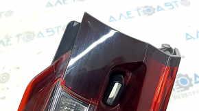 Left inner trunk lid light Mazda CX-9 16-23 scratches, broken housing, cracks in the seal, broken mount
